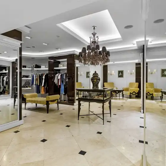 Grand Emporio boutique photo 4