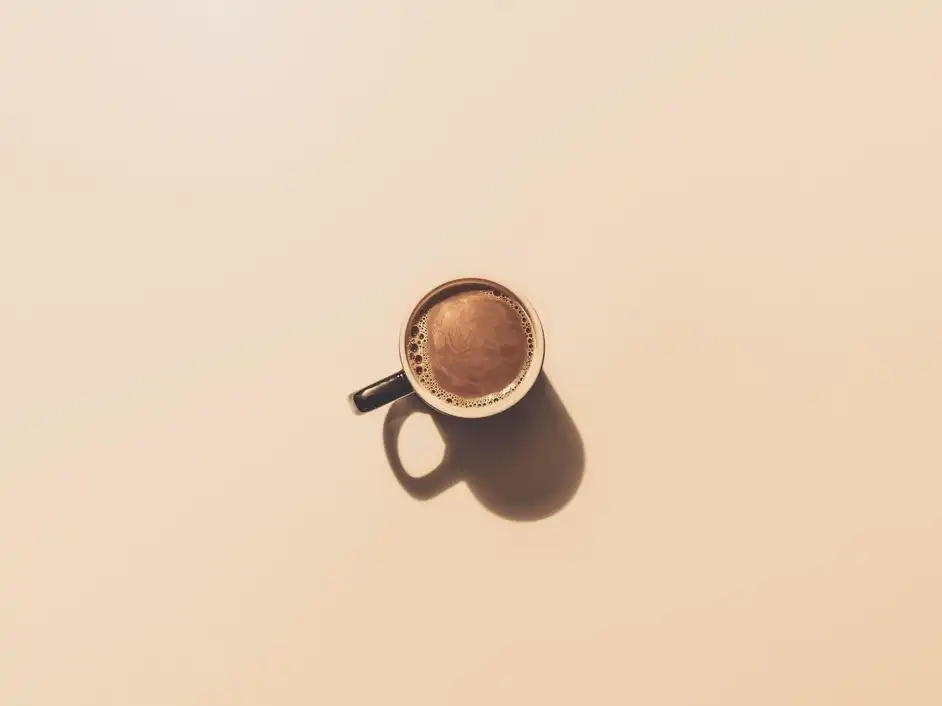 coffee-shadow