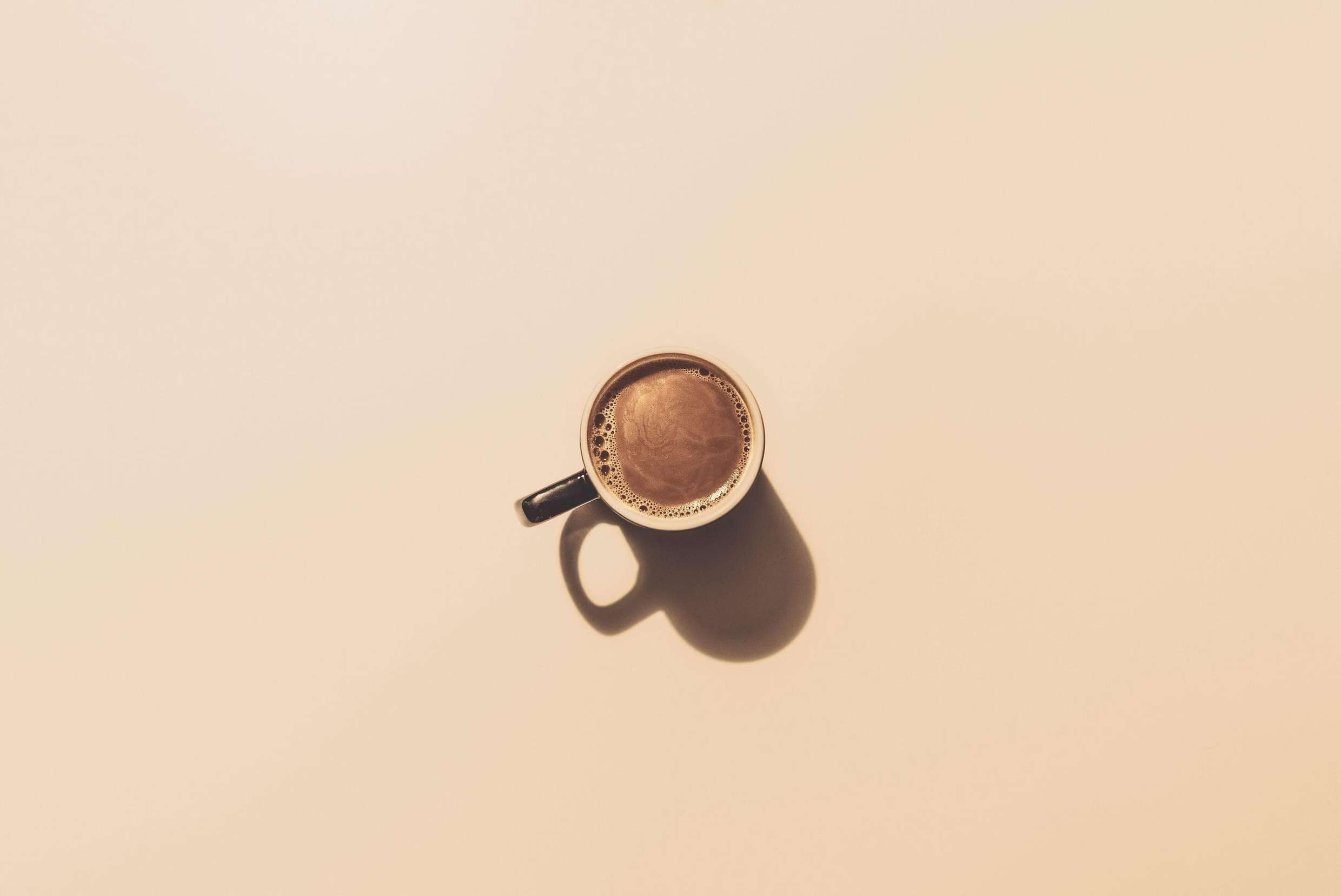 coffee-shadow
